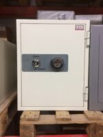 Kasutatud tulekindel dokumendikapp Phoenix Centurion 1240 MÜÜDUD