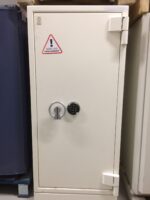 Kasutatud tulekindel seif ROBUR 1200 Grade II